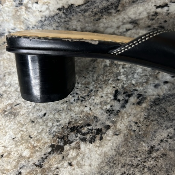 Anne Klein open toe and open heel sandals for women. Size 8 1/2 - Picture 4 of 11